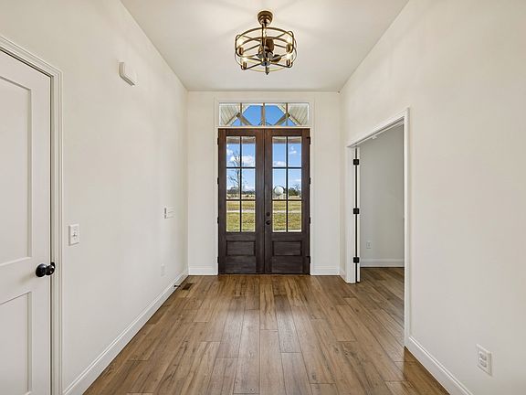 4th image of 213 Jack Pickle Rd