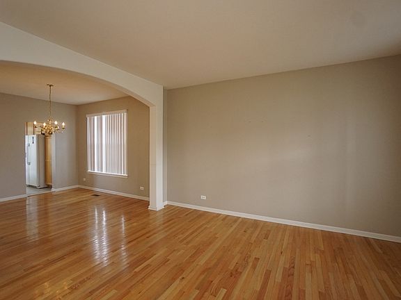 5th image of 4908 Kimball Ln