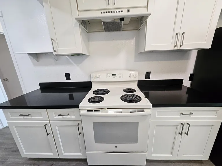 516 S Veach Ave — Photo 21
