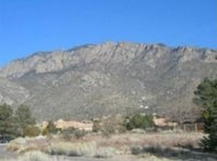 532 Roadrunner Ln NE, Albuquerque, NM 87122