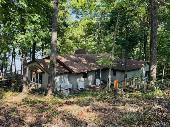 2862 Lakewood Dr, Vandalia, IL 62471