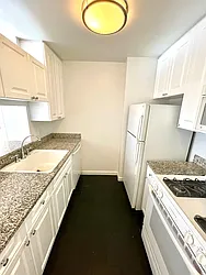 Rented by Addison Property Group