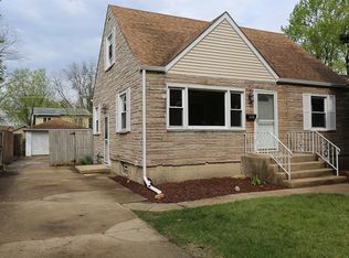 121 Earl Ave, Joliet, IL 60436