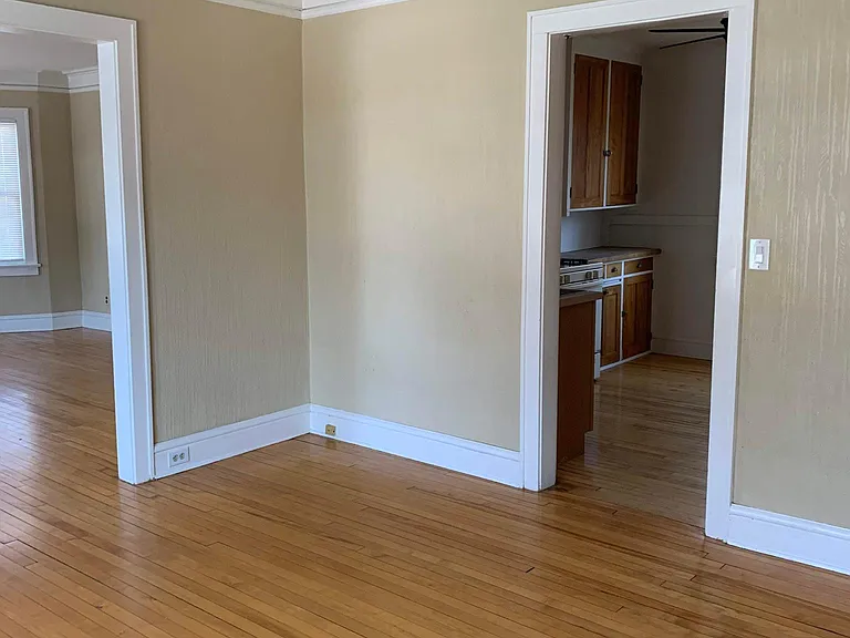 3451 Grand Ave S #1 — Photo 3
