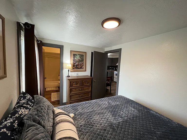Portage Village Apartments — Photo 35