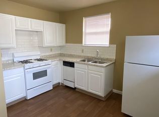 4825 NW Homestead Ter, Riverside, MO 64150