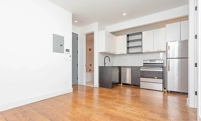 Rented by Stuyvesant Heights Realty Corp | media 19