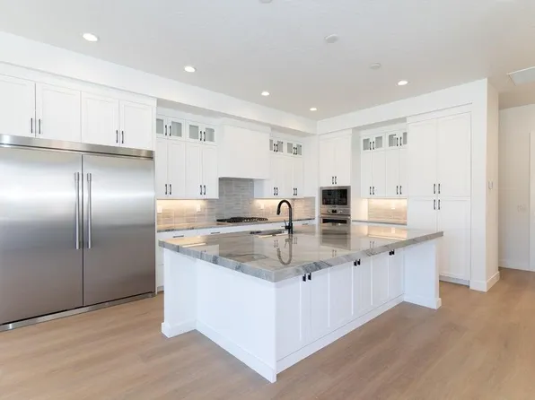 709 W Vista Sur Ln #129, Saint George, UT 84790