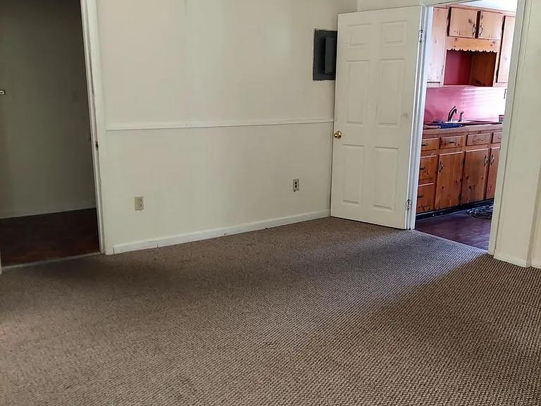 45 Main Street — Photo 7
