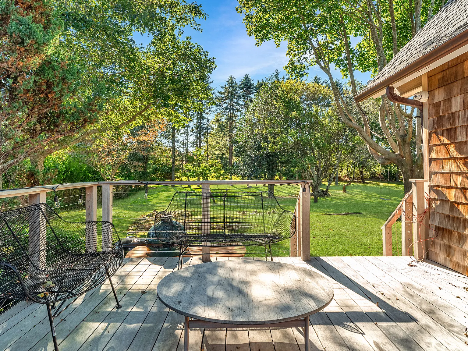 chic summer rental on the golf course — Photo 4
