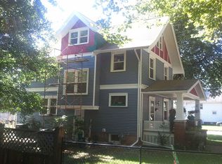 1227 K St SW, Cedar Rapids, IA 52404