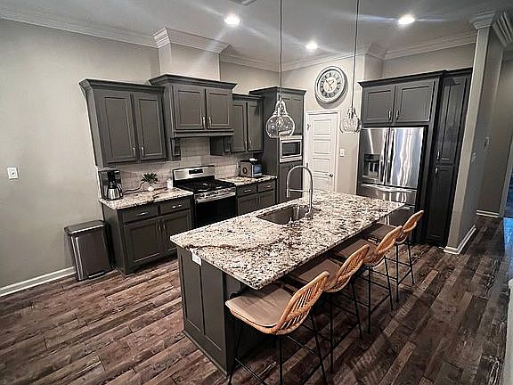 Large kitchen