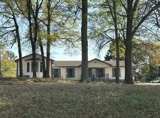 1687 E Main St, Royston, GA 30662