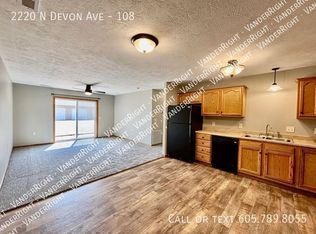2220 N Devon Ave #108, Tea, SD 57064