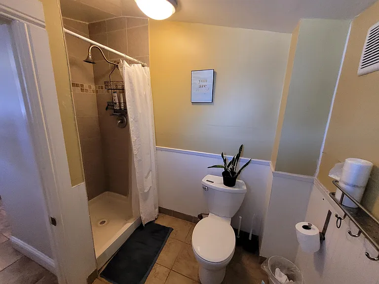 407 S 5th St #3 — Photo 6
