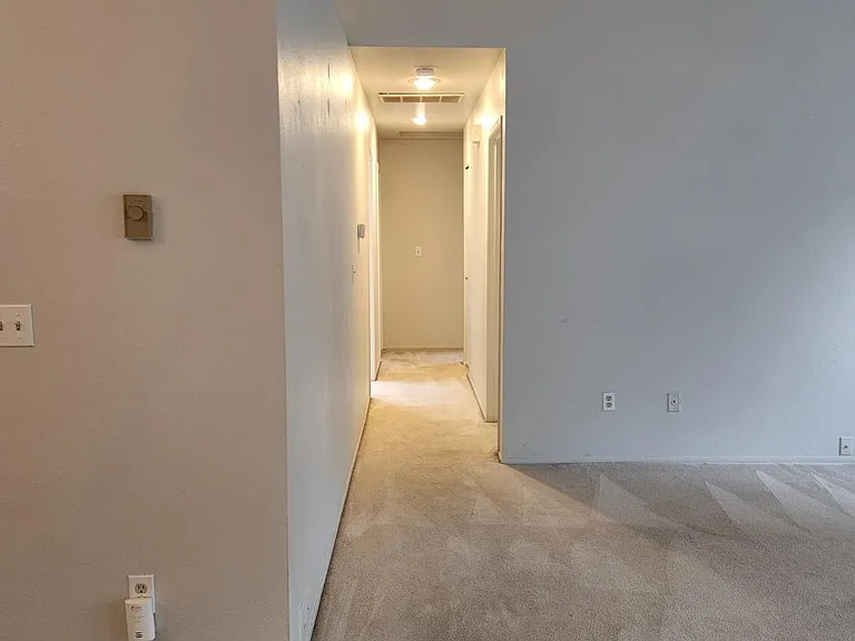 12507 NE 87th Ct — Photo 9