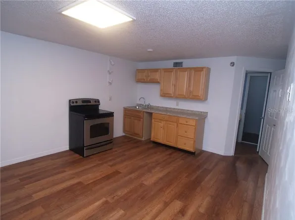 1426 Gulf To Bay Blvd #2, Clearwater, FL 33755