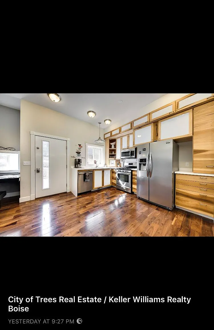 3 bed, 2.5 bath, 1756 sqft, $2,900 — Photo 2