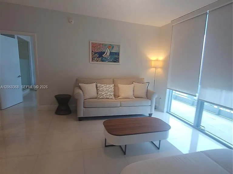 90 SW 3rd St #3104 — Photo 9