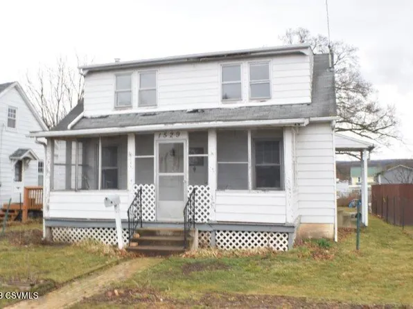 1529 2nd Ave, Berwick, PA 18603