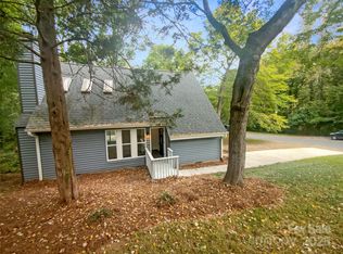 8001 Briardale Dr, Charlotte, NC