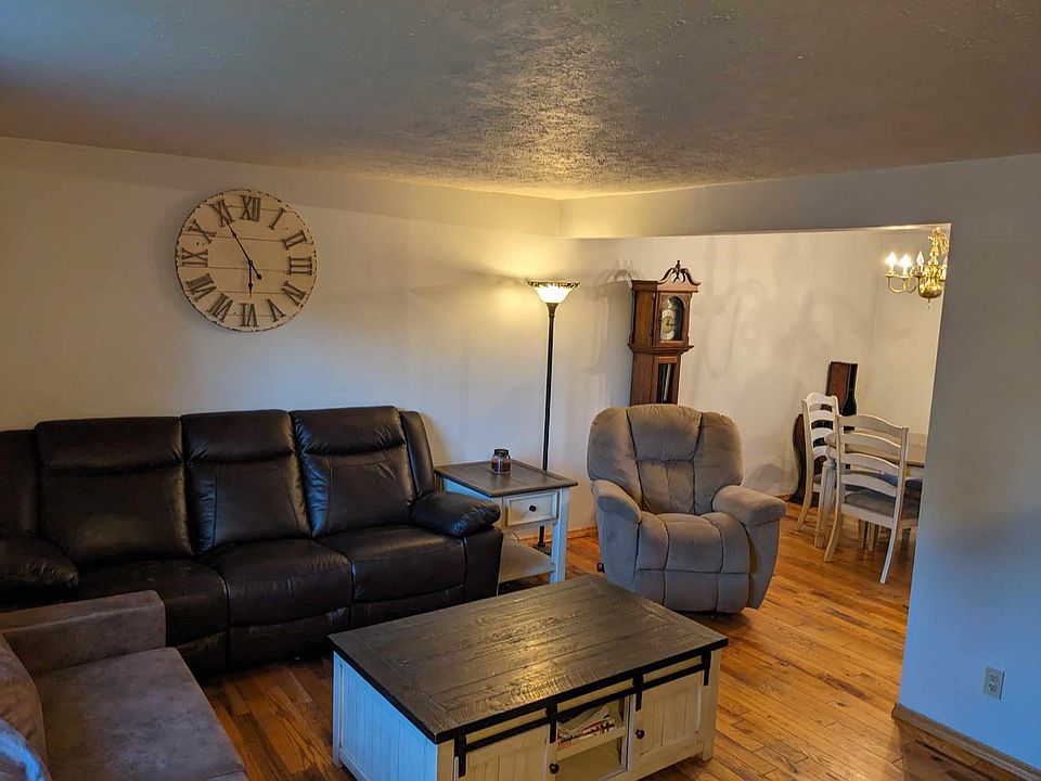 3017 Featherstone Dr, Burlington, KY 41005 Zillow