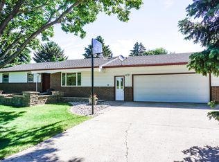 4378 Illinois Ave SW, Huron, SD 57350