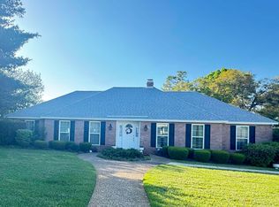 8876 Burning Tree Rd, Pensacola, FL 32514