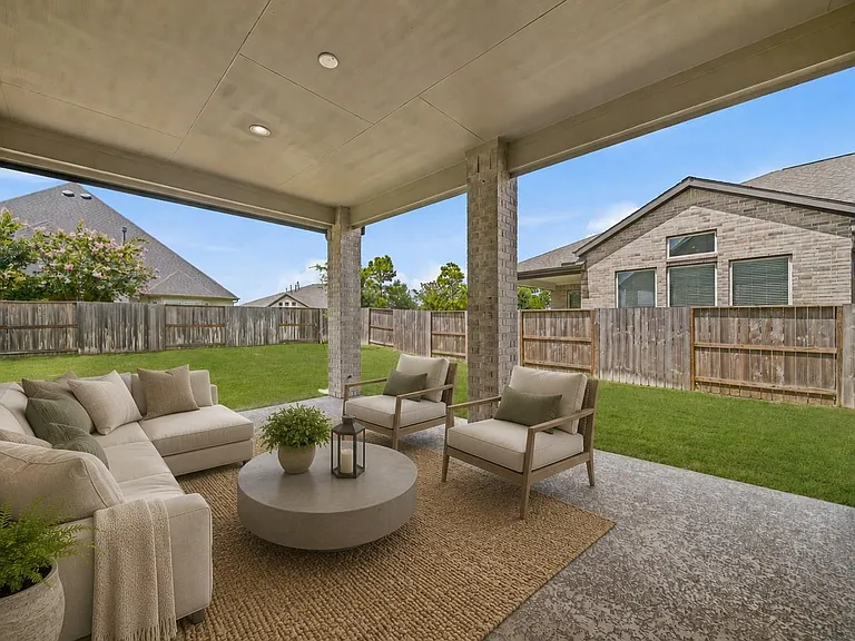 7422 Netherfield Ln — Photo 24