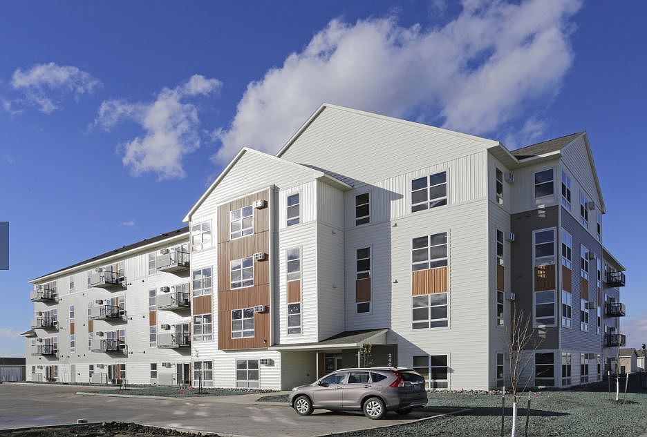 1st image of 2401 40th Ave SE #309