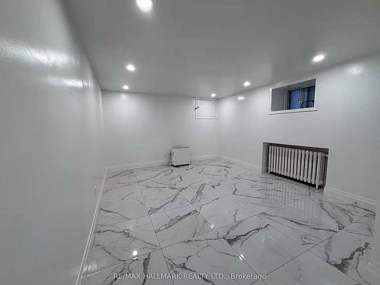 27 Delaware Ave #LOWER — Photo 7