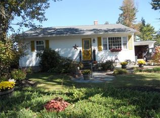 94 Rochford Cir, Springfield, MA 01128