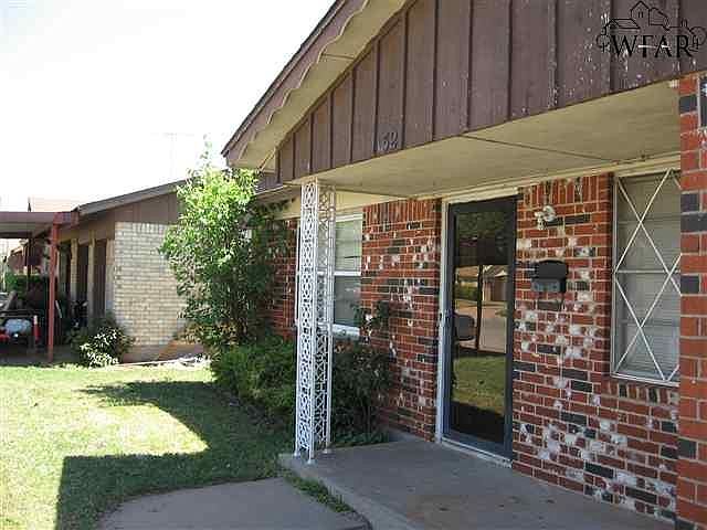 1st image of 132 Highland Dr