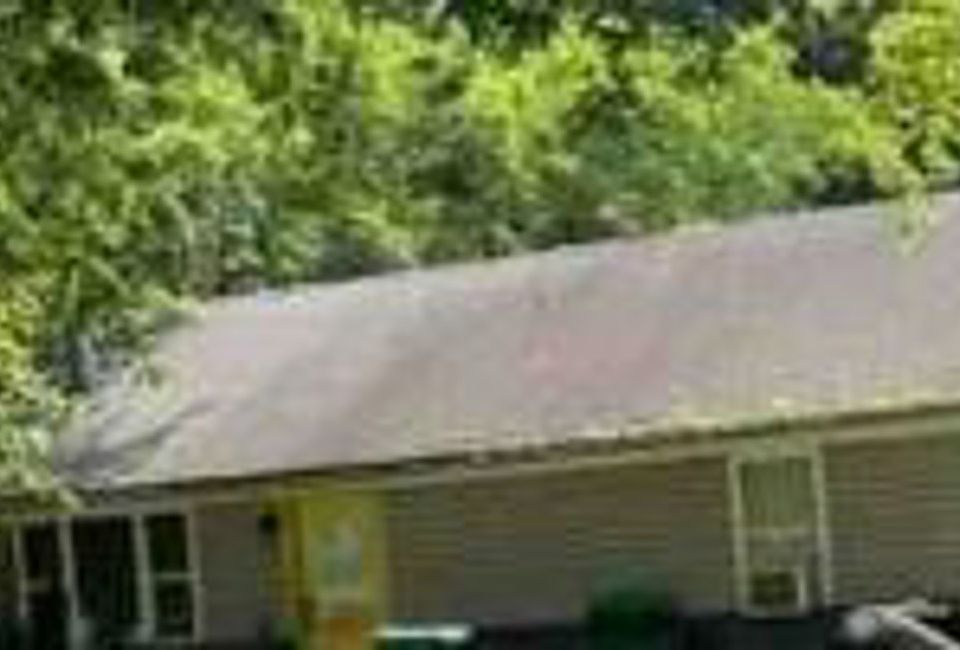 2nd image of 107 S 3rd St