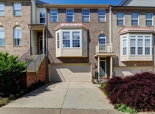 20719 Riptide Sq, Sterling, VA 20165