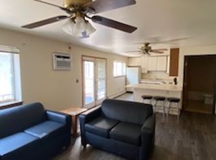 230 W Lakelawn Pl #3B-2BA, Madison, WI 53703