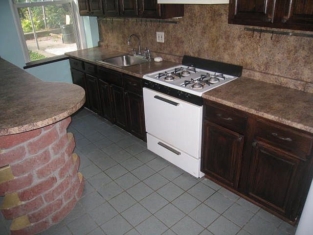 1st image of 2450 28th St APT 1
