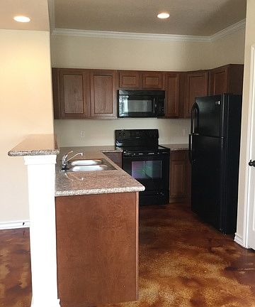 3rd image of 14102 Veneto Dr Unit 4