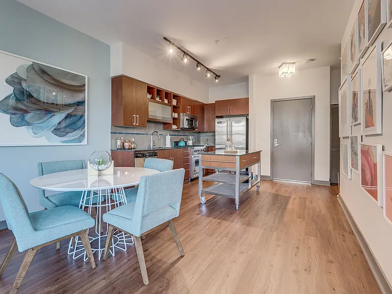Equinox Apartments — Photo 18