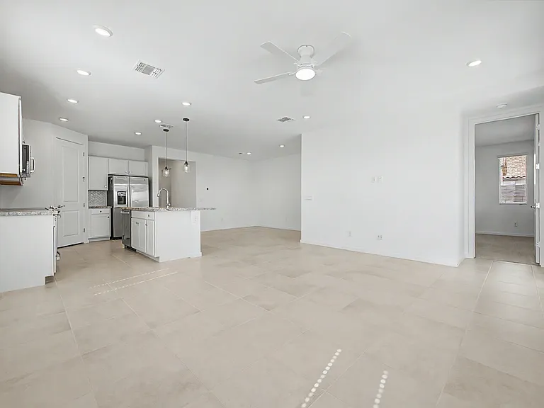 25291 W Hidalgo Ave — Photo 5