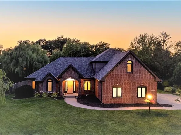 9130 Anchor Mark Dr, Indianapolis, IN 46236