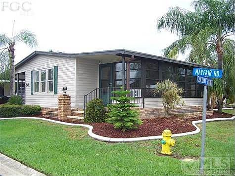 Beautiful curb appeal here!!!