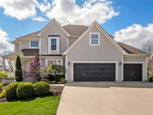 23990 W 112th Ter, Olathe, KS 66061