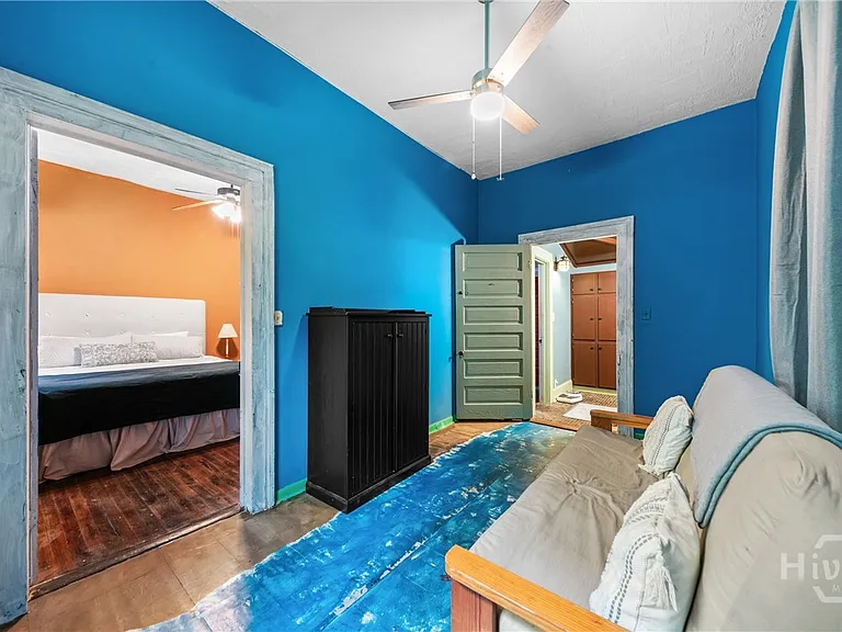 1455 E Broad St — Photo 15