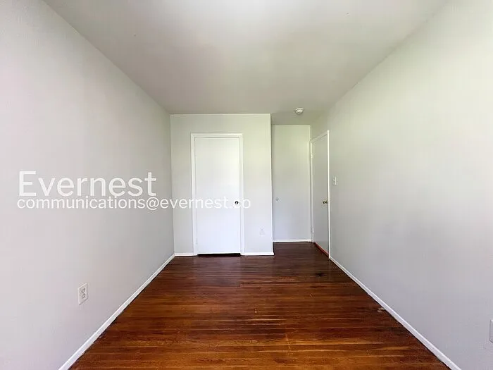 14806 Bryan Ct — Photo 15
