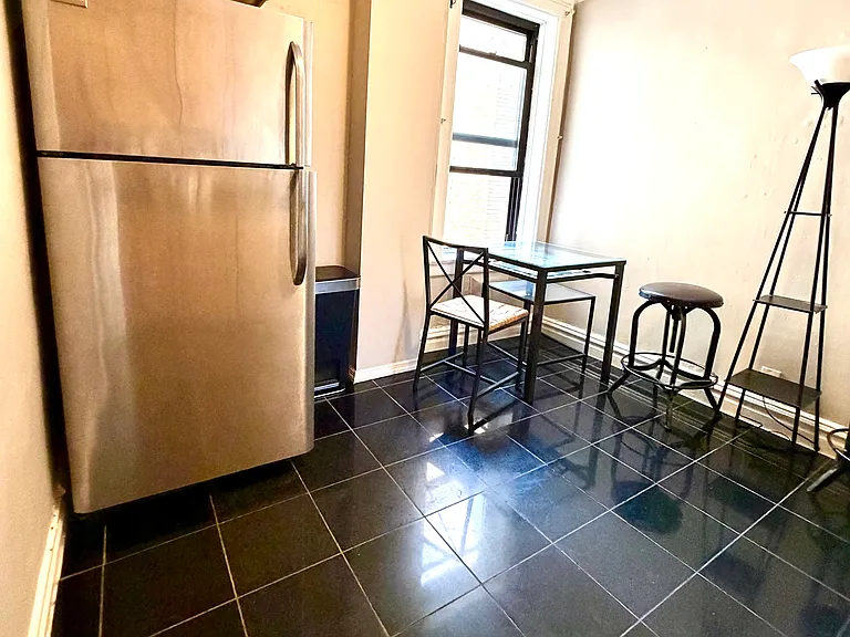 270 Harrison Ave #402 — Photo 18