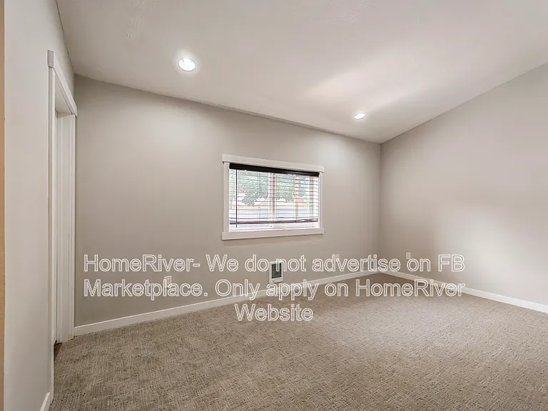 1417 E Wabash Ave — Photo 10