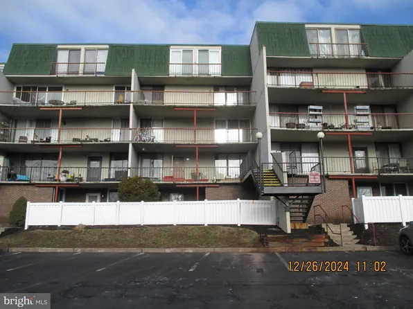 1321 Forest Ln #B-5, Schwenksville, PA 19473