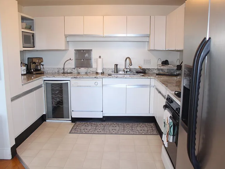 184 W Canton St #Penthouse 7 — Photo 6