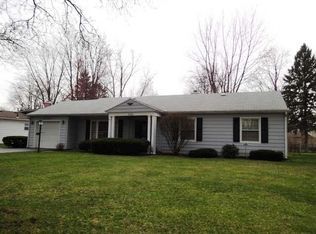 2044 Cherrylawn Dr, Toledo, OH 43614